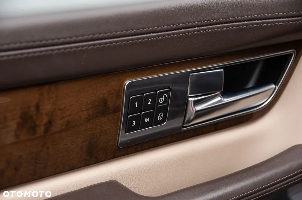 Land Rover Range Rover Sport - 32