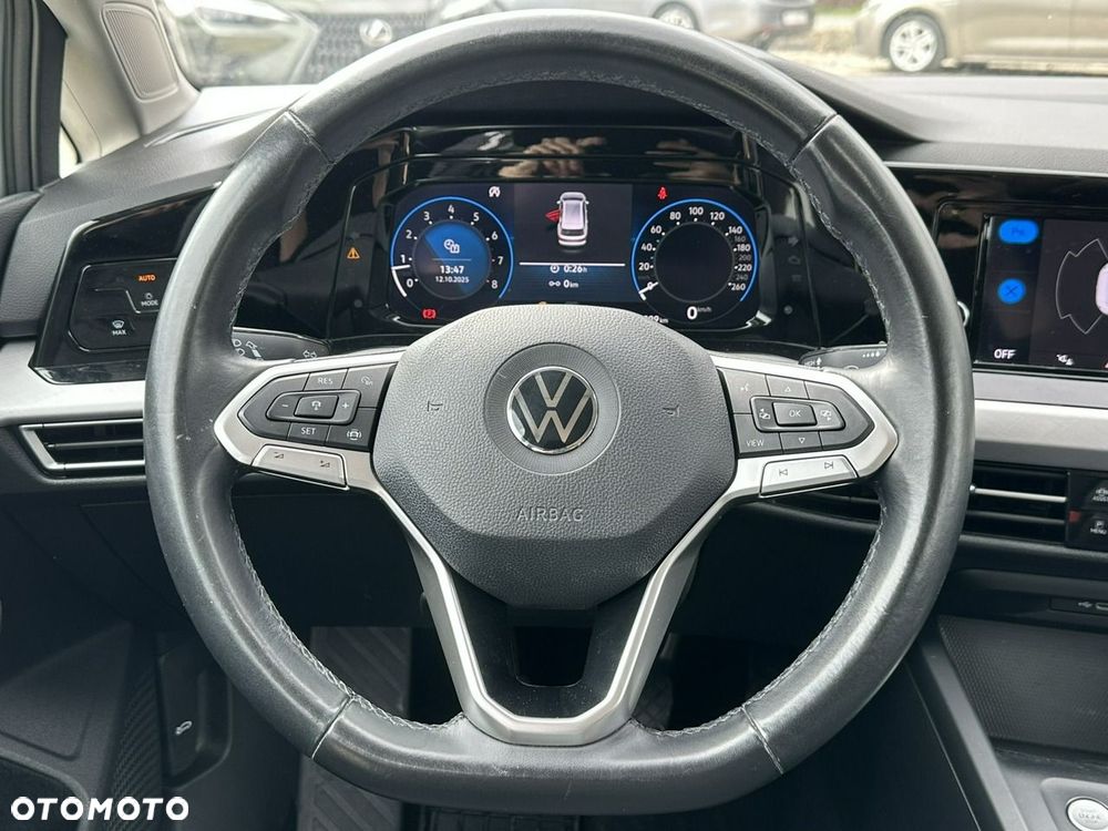 Volkswagen Golf - 23