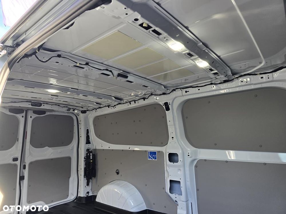 Ford Transit Custom - 20