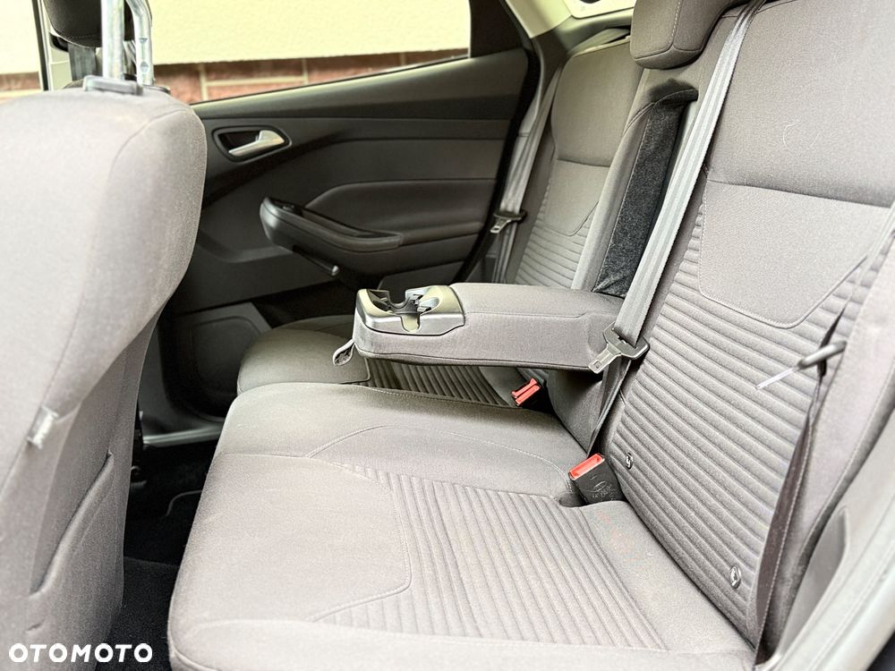 Ford Focus 1.5 EcoBoost STart-Stopp-System TITANIUM - 18