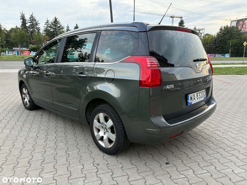 Peugeot 5008 1.6 HDi Style 7os - 6