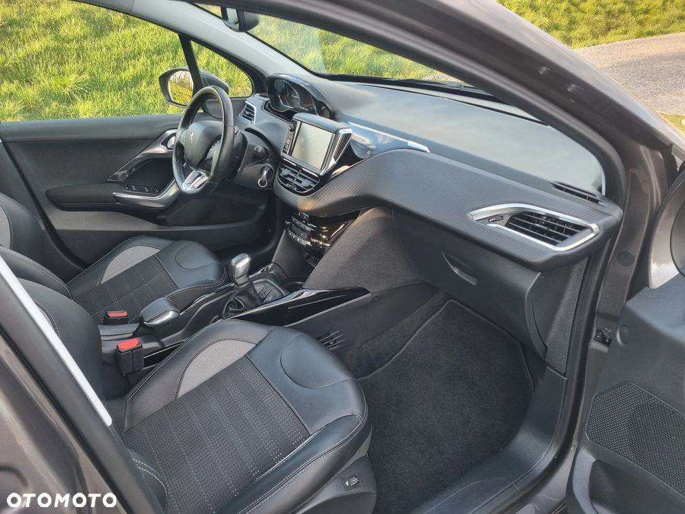 Peugeot 2008 PureTech 110 Stop&Start Crossway - 24