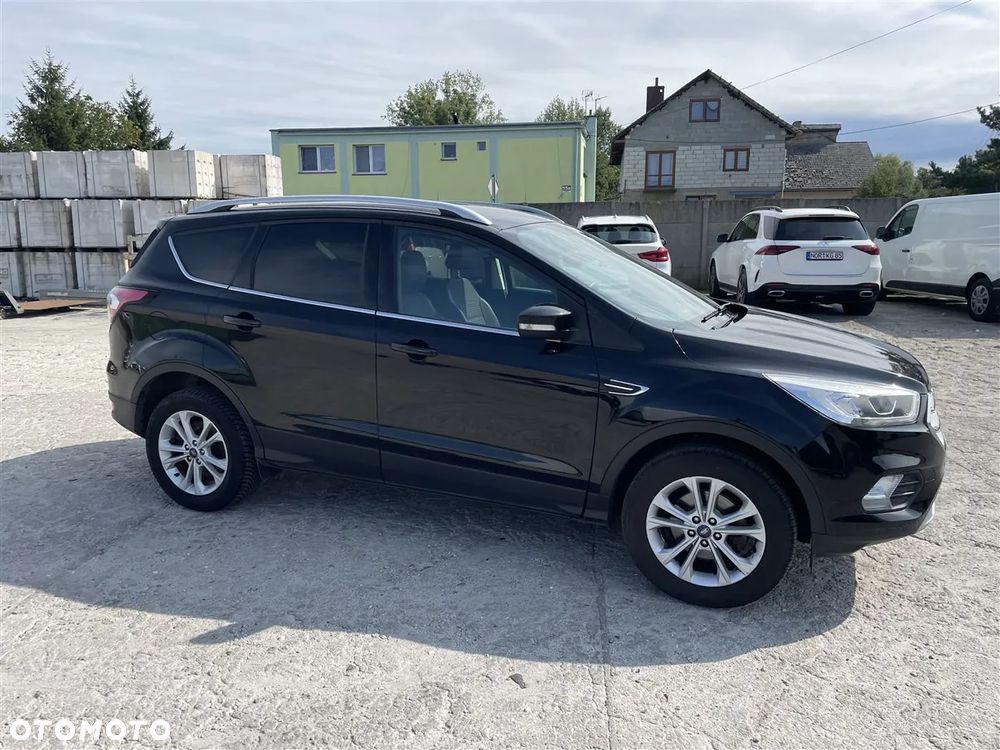 Ford Kuga 1.5 EcoBoost 2x4 Business Edition - 12