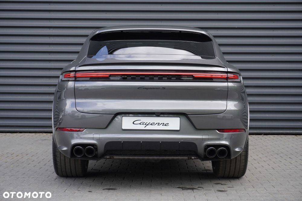 Porsche Cayenne Coupe S - 6