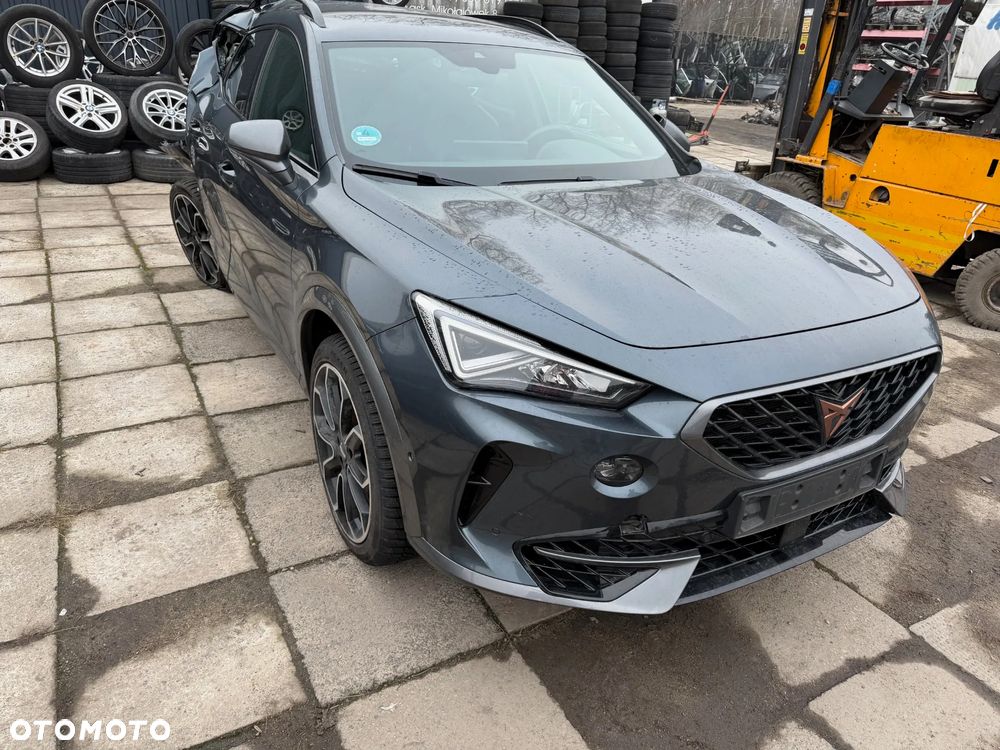 Cupra Formentor 2.0 TSI 4Drive VZ Tribe Edition DSG - 4