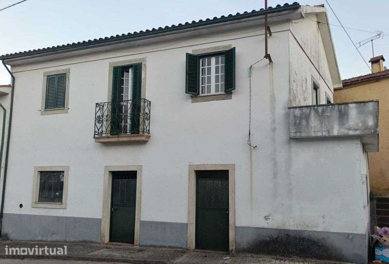 Moradia T3, Lamas, Miranda do Corvo. OPORTUNIDADE! - Grande imagem: 2/7