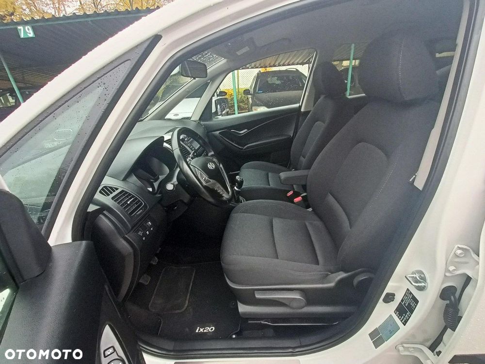 Hyundai ix20 1.6 Crossline - 26