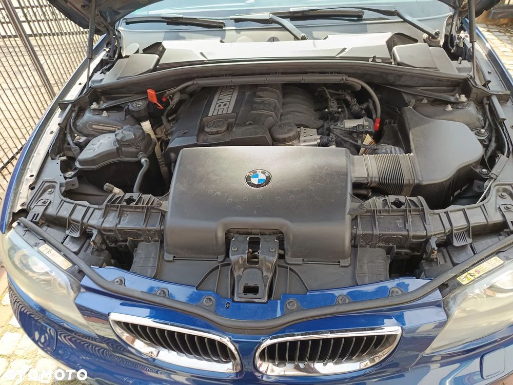 BMW Seria 1 120i - 15