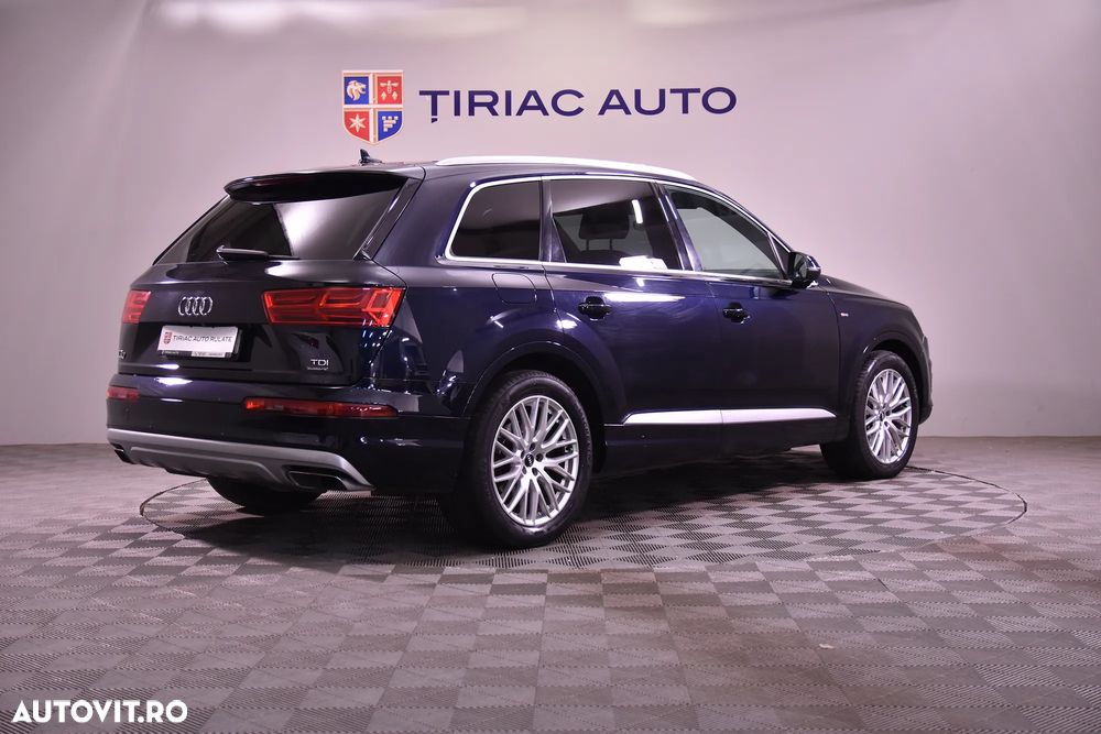 Audi Q7 - 5
