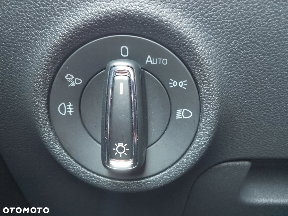 Skoda Karoq 1.5 TSI ACT Style DSG - 28