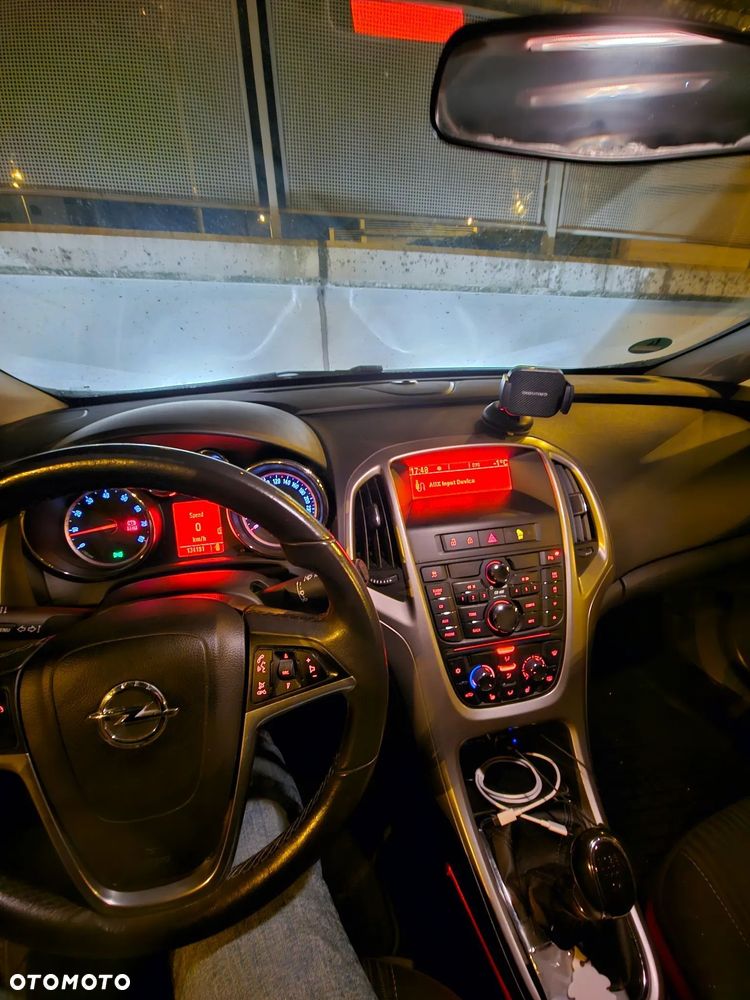 Opel Astra 1.6 Enjoy - 8