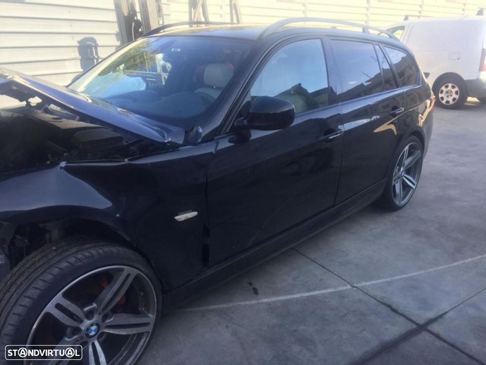 BMW 330d E 91 X drive Pack M 245 cv de 2010 para peças - 3