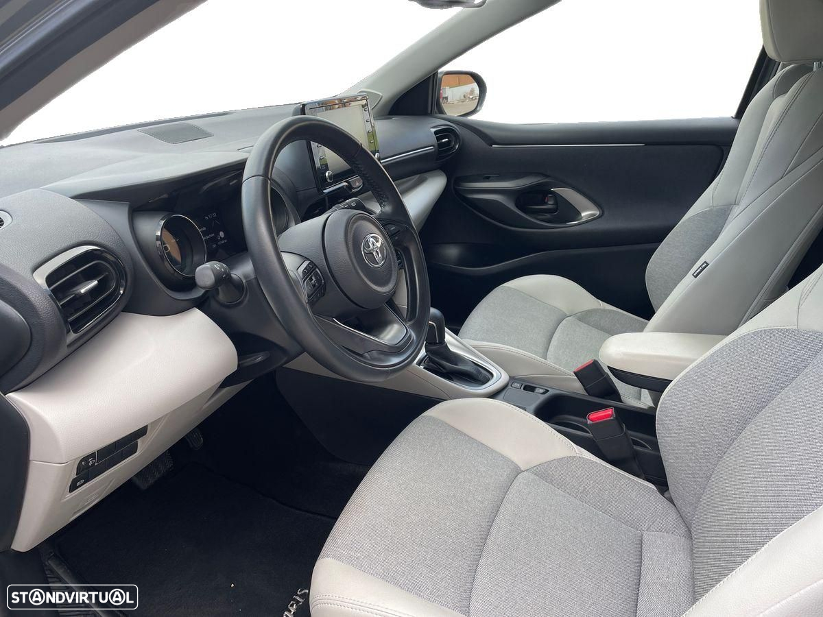 Toyota Yaris 1.5 HDF Luxury - 12