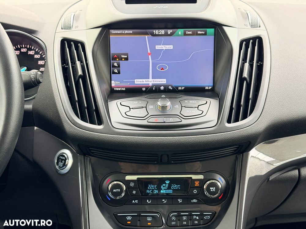 Ford Kuga 2.0 TDCi 2WD Titanium - 25