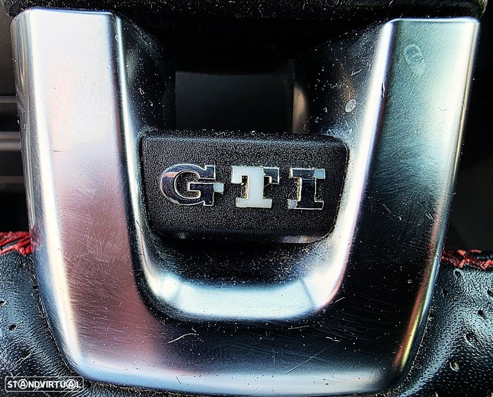 VW Golf 2.0 TSi GTI EDITION 35 DSG - 21