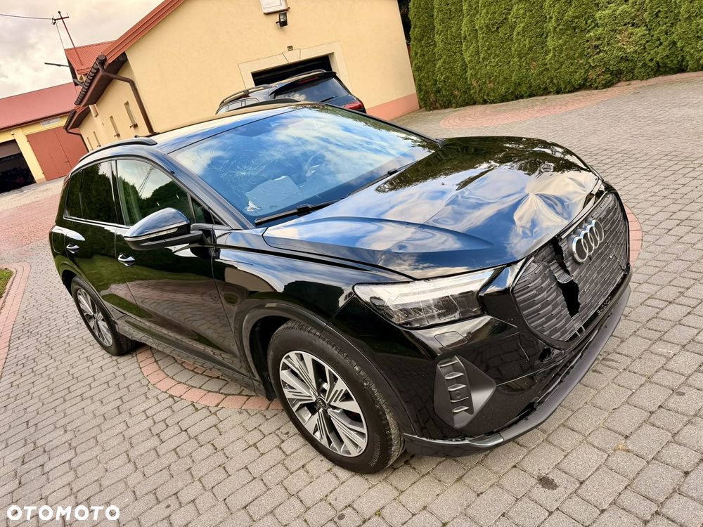 Audi Q4 e-tron 45 quattro - 22