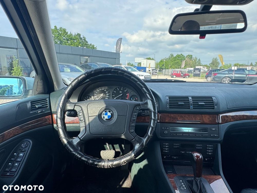 BMW Seria 5 - 14