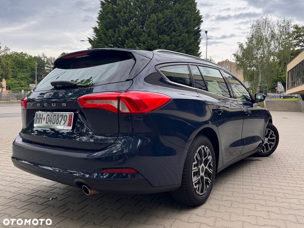 Ford Focus 1.0 EcoBoost Start-Stopp-System TITANIUM STYLE - 4