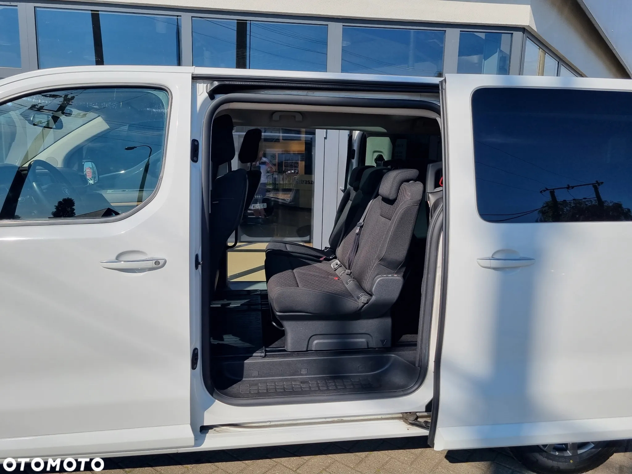 Toyota ProAce 2,0-l-D-4D L2 (7-Si.) Autm Verso Executive - 18