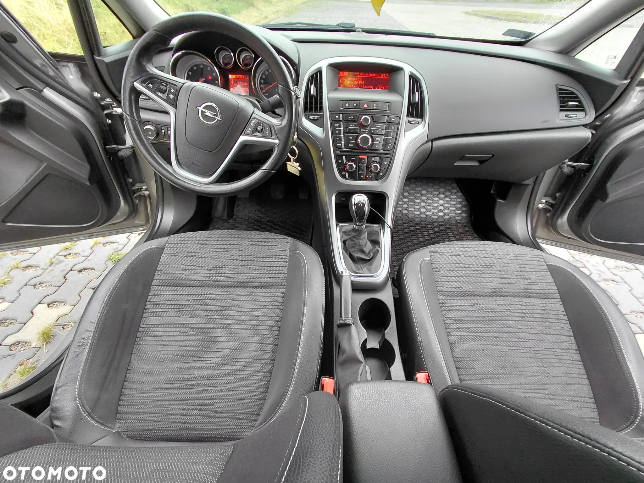 Opel Astra IV 1.6 Active EU6 - 13
