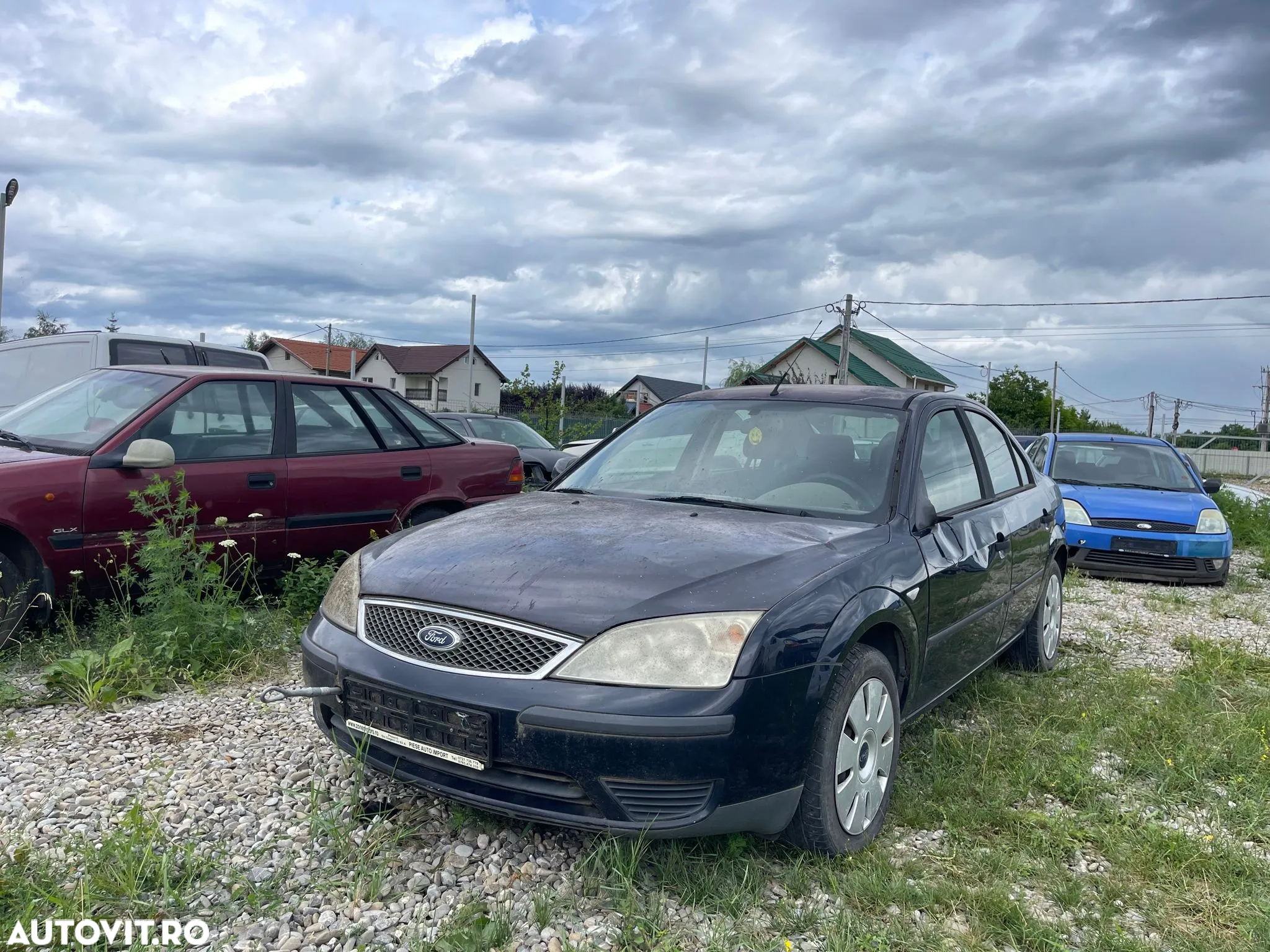 Dezmembrari Ford Mondeo MK3 1.8 Benzina - 2