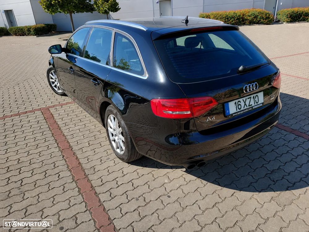 Audi A4 Avant 2.0 TDI ultra DPF Attraction - 4