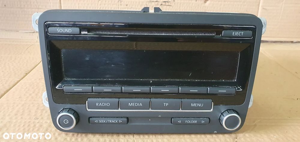 Radio radioodtwarzacz fabryczne VW Tiguan Polo Passat B6 5M0035186J - 2