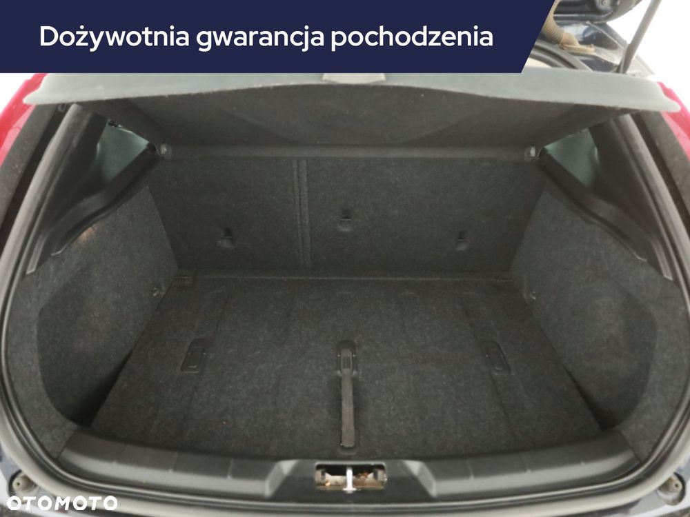 Volvo V40 - 13