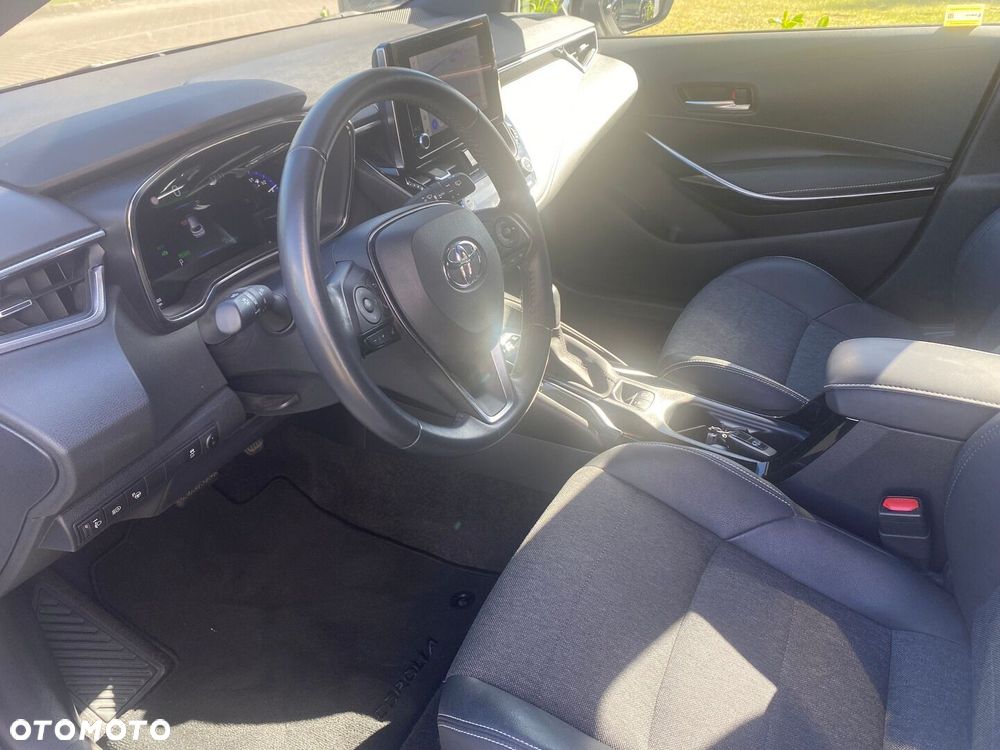Toyota Corolla 2.0 Hybrid Comfort - 11