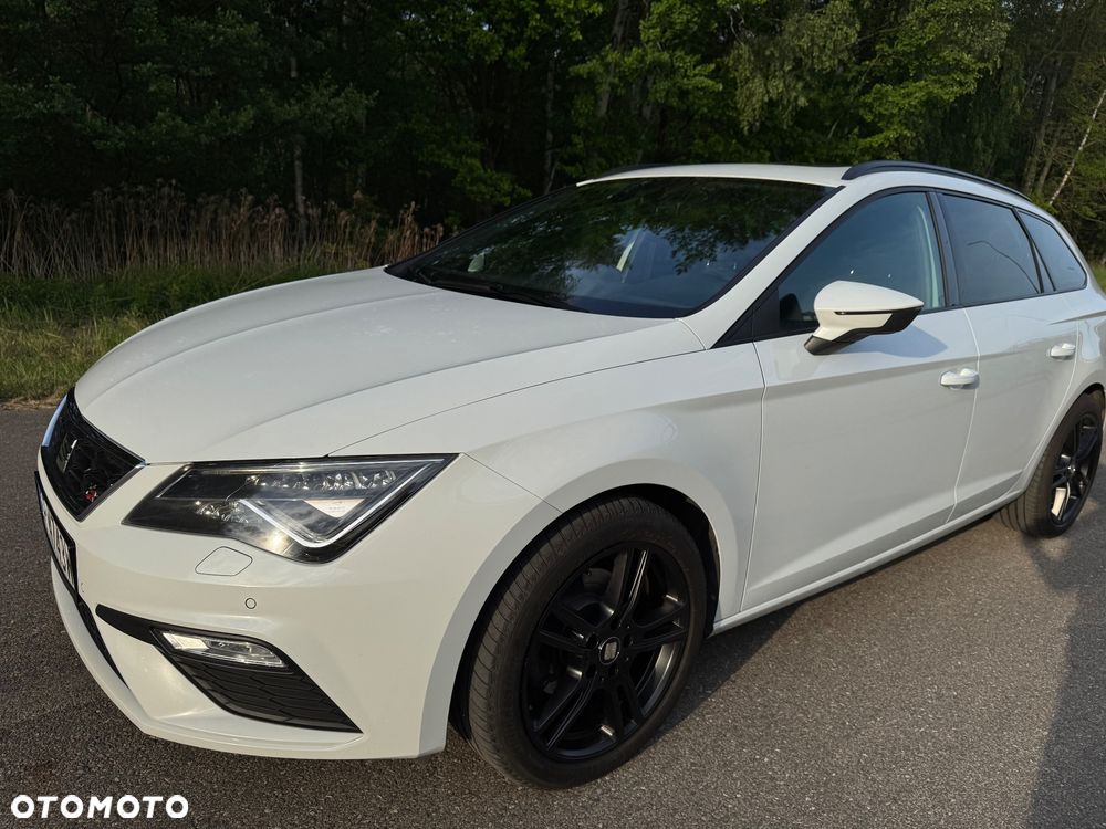 Seat Leon 2.0 TDI FR Black S&S - 11