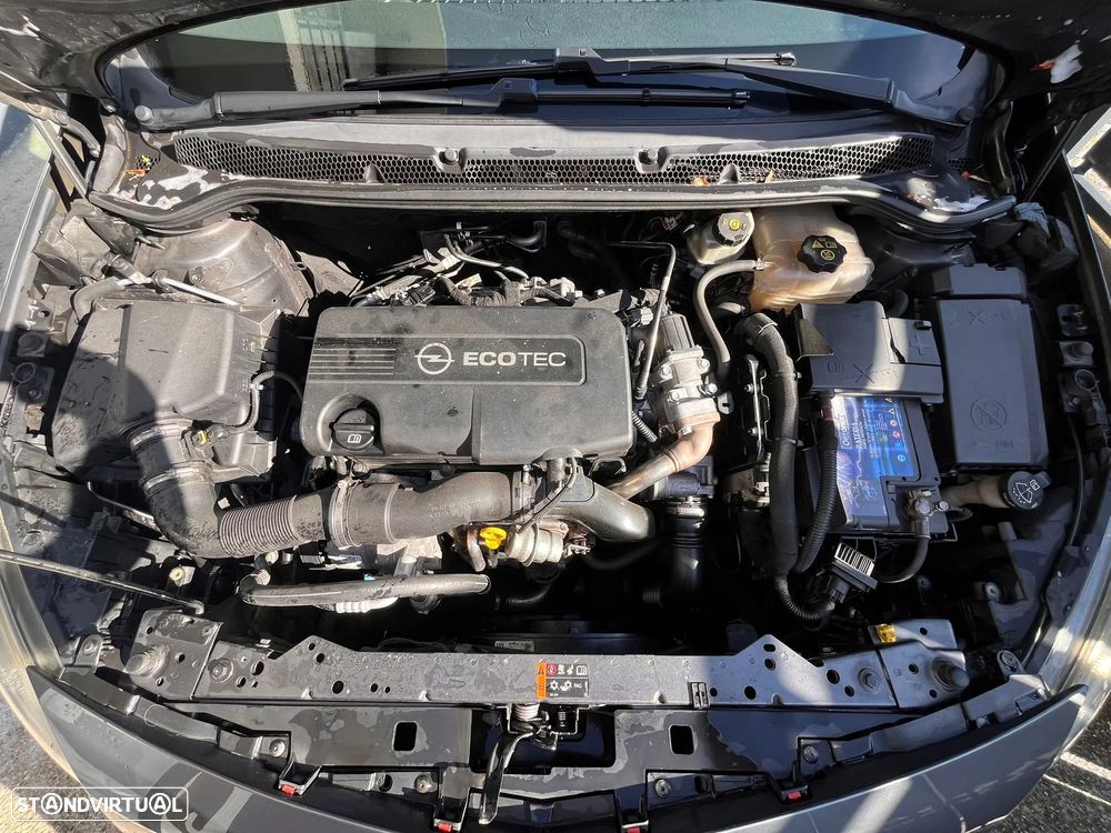 Opel Astra Sports Tourer - 14