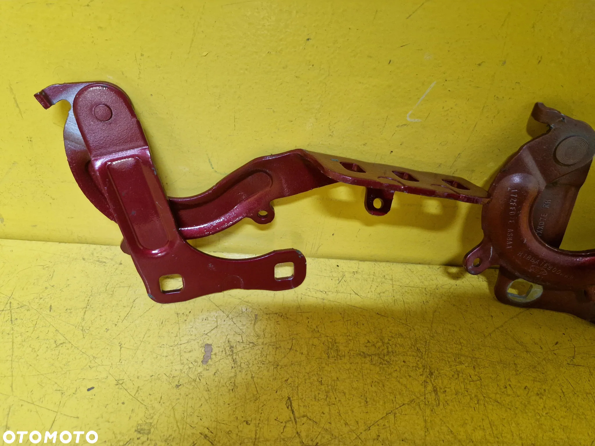 FORD FIESTA MK8 ZAWIASY MASKI LEWY PRAWY H1BB-A16801AA - 2