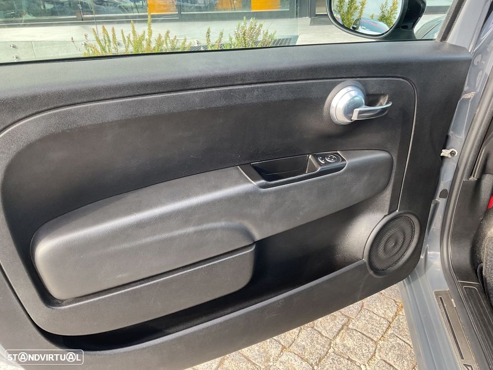 Fiat 500C 1.0 Hybrid Connect - 28