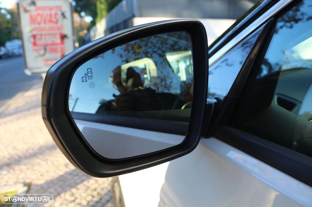 Opel Grandland X 1.2 T Ultimate AT - 12