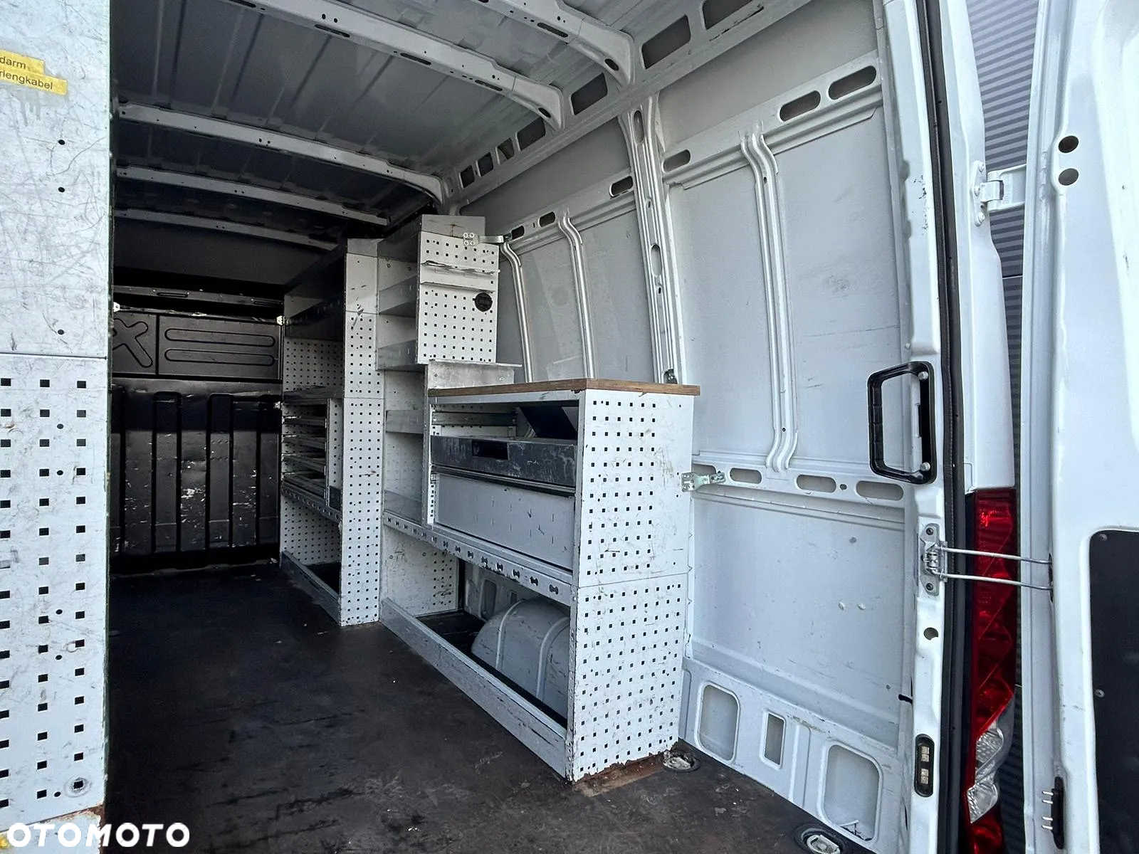 Iveco Daily 35S18 3.0 HPI Hi-Matic L3H2 Średniak Warsztat regały bagażnik warsztatowy **Hak 3,5t**KLIMA**Sprowadzony**Kamera**2022R** - 9