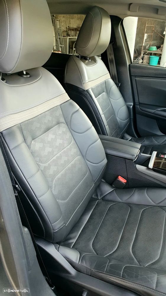 Citroën C5 X 1.6 Hybrid Shine Pack e-EAT8 - 12