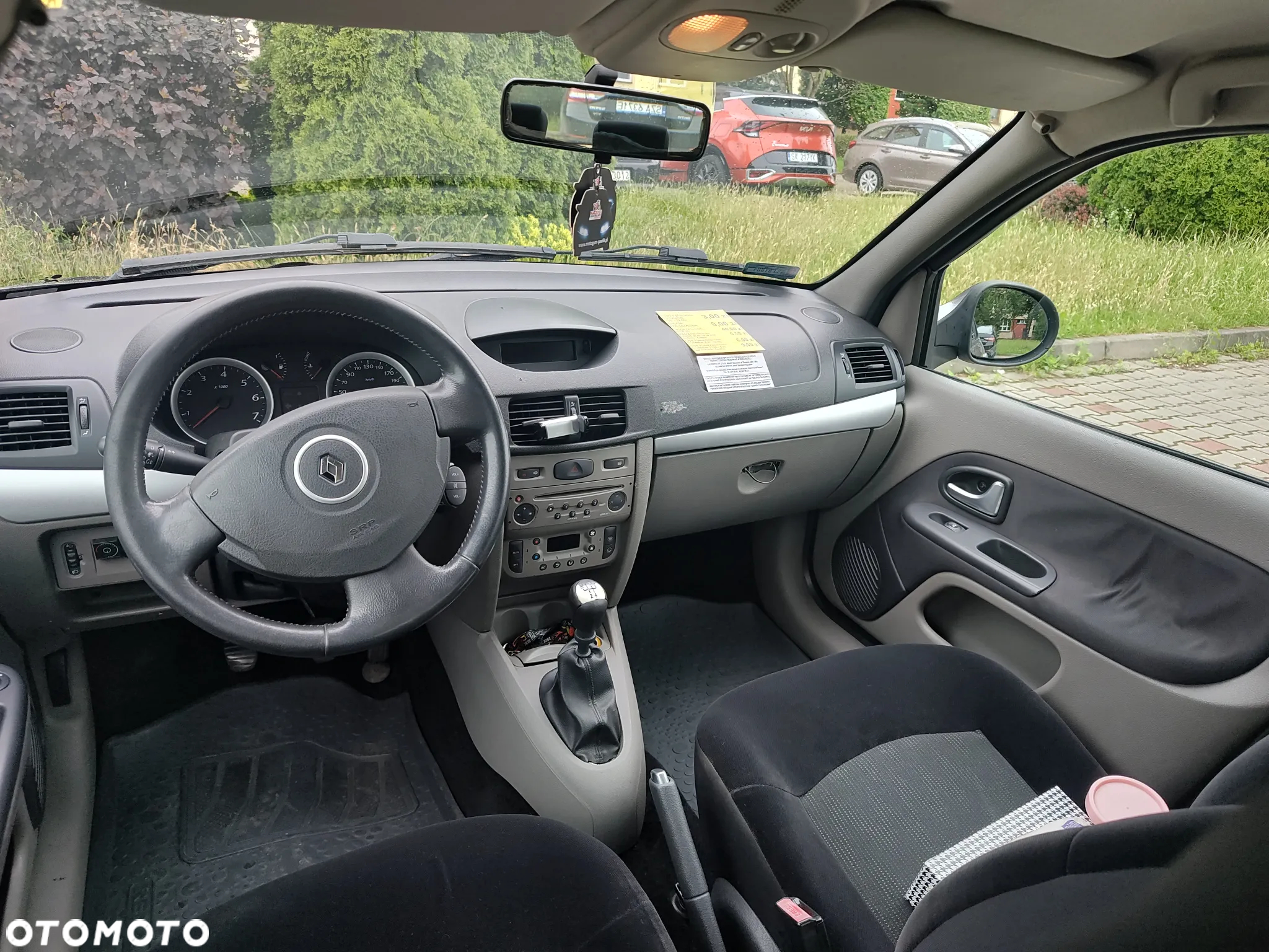 Renault Thalia 1.4 16V All Inclusive - 2