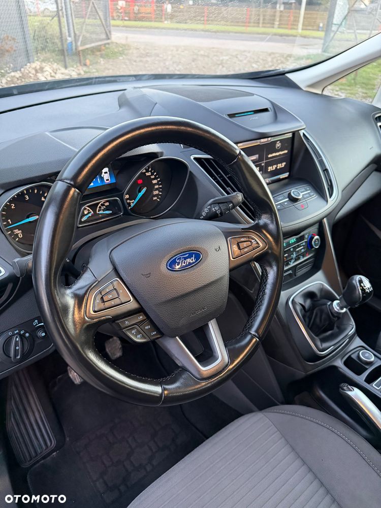 Ford C-MAX - 17