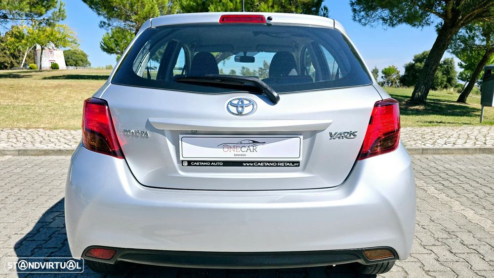 Toyota Yaris 1.0 VVT-i Comfort+P.Style - 13
