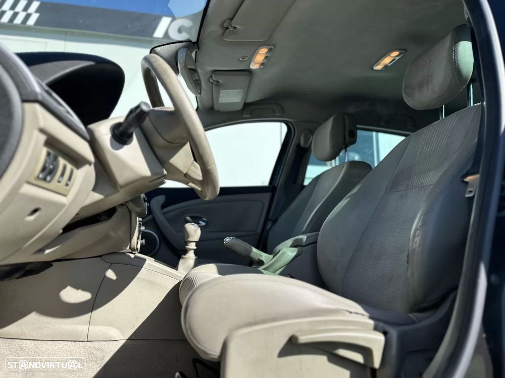 Renault Mégane Sport Tourer 1.5 dCi Dynamique S - 10