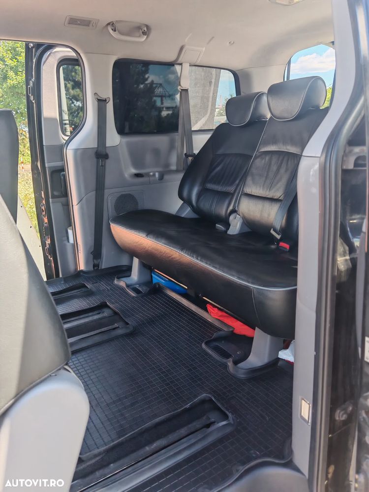 Hyundai H-1 Starex - 14