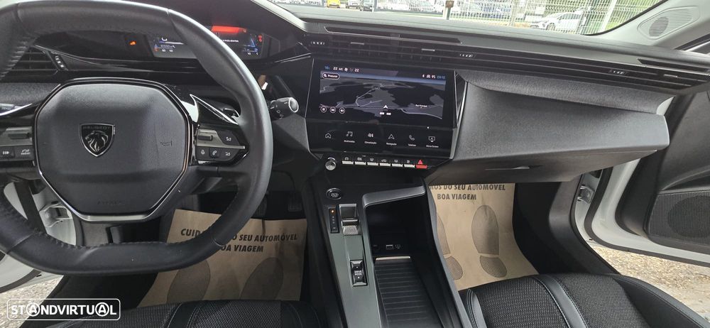 Peugeot 308 BlueHDi 130 EAT8 Allure - 27