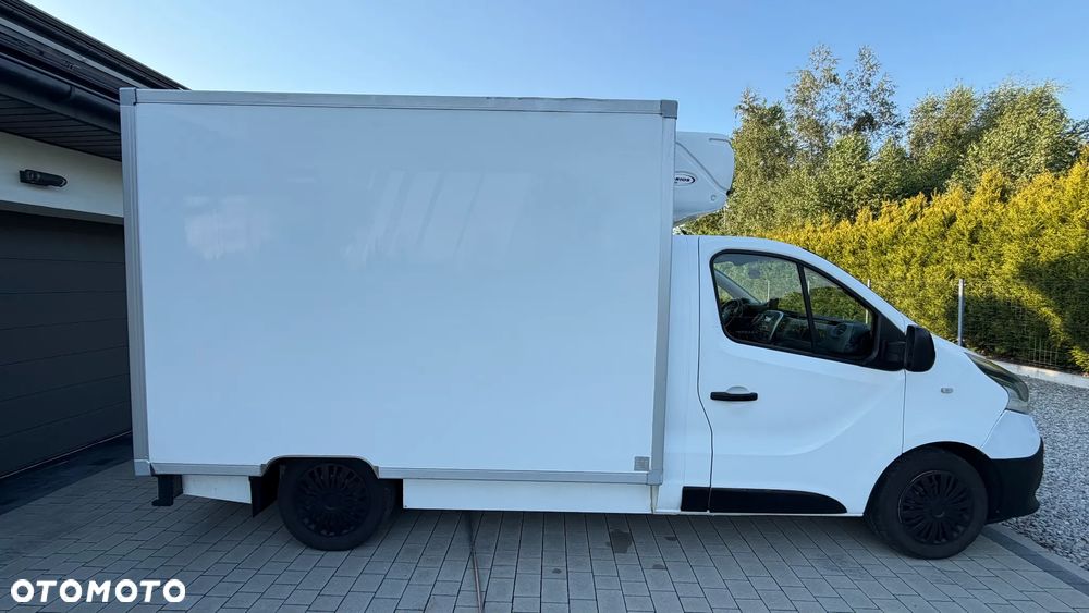 Renault Trafic - 8