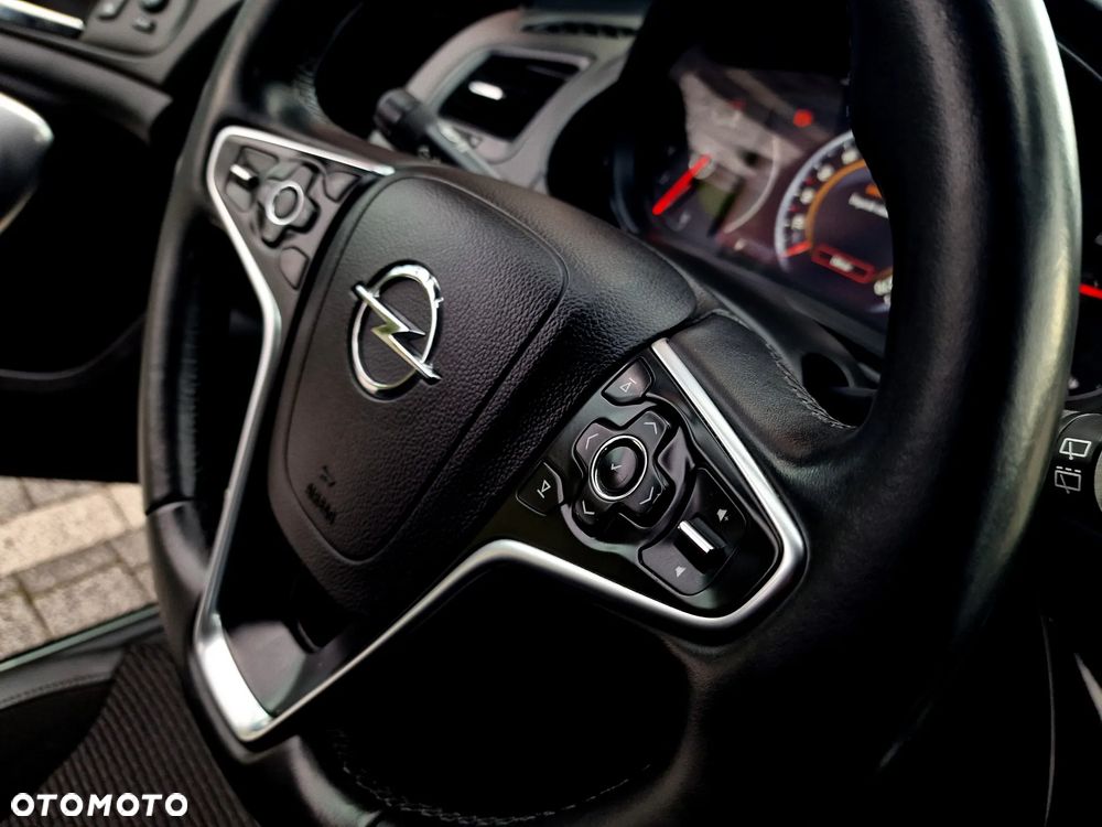 Opel Insignia 2.0 CDTI Cosmo S&S - 25