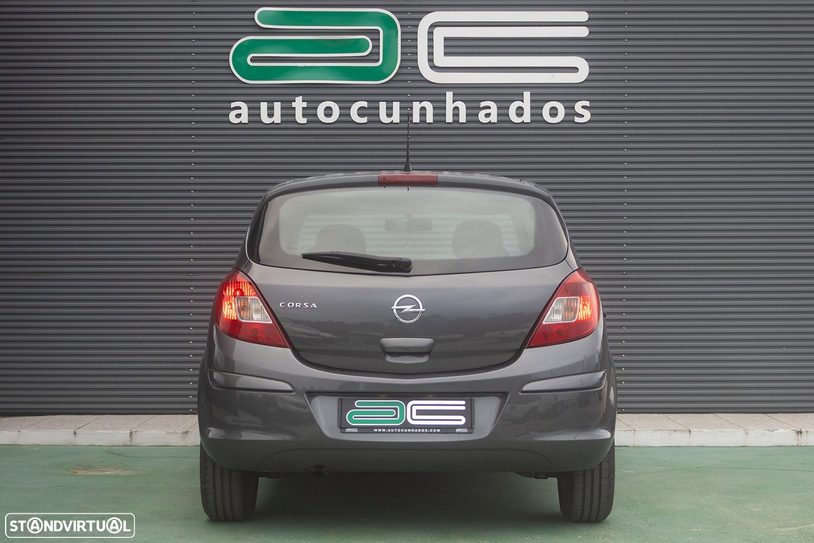 Opel Corsa 1.2 Enjoy - 5