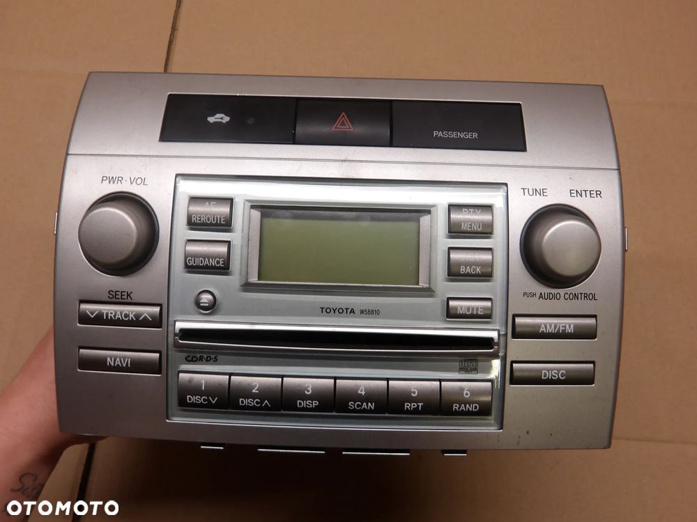 TOYOTA COROLLA VERSO 2.2D RADIO 86120-0F010 - 1