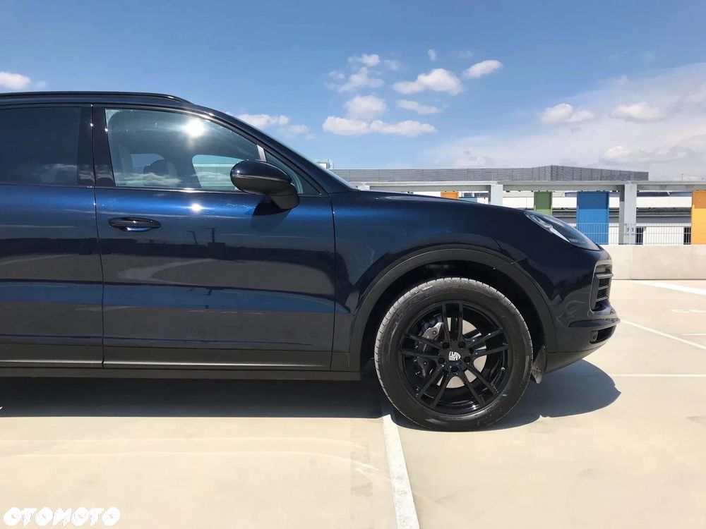 Porsche Cayenne Platinum Edition - 1