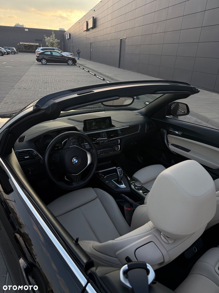 BMW Seria 2 230i Luxury Line - 9