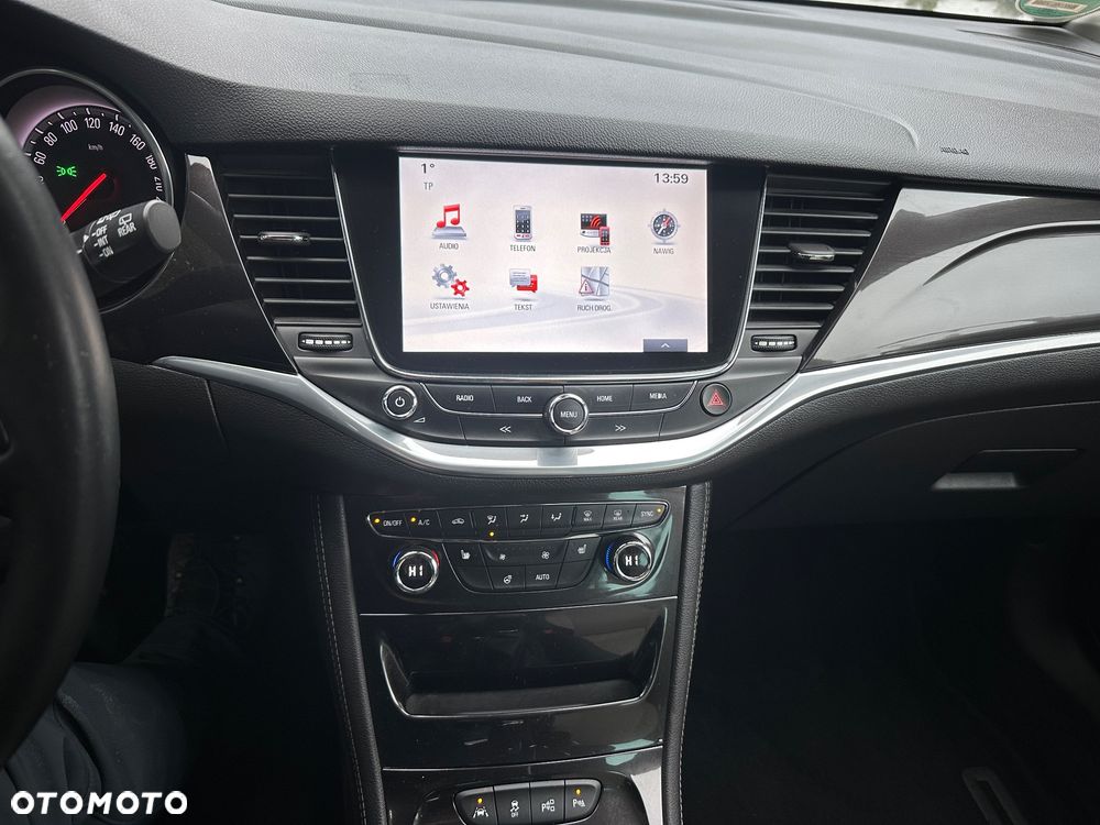 Opel Astra 1.4 Turbo Innovation - 19