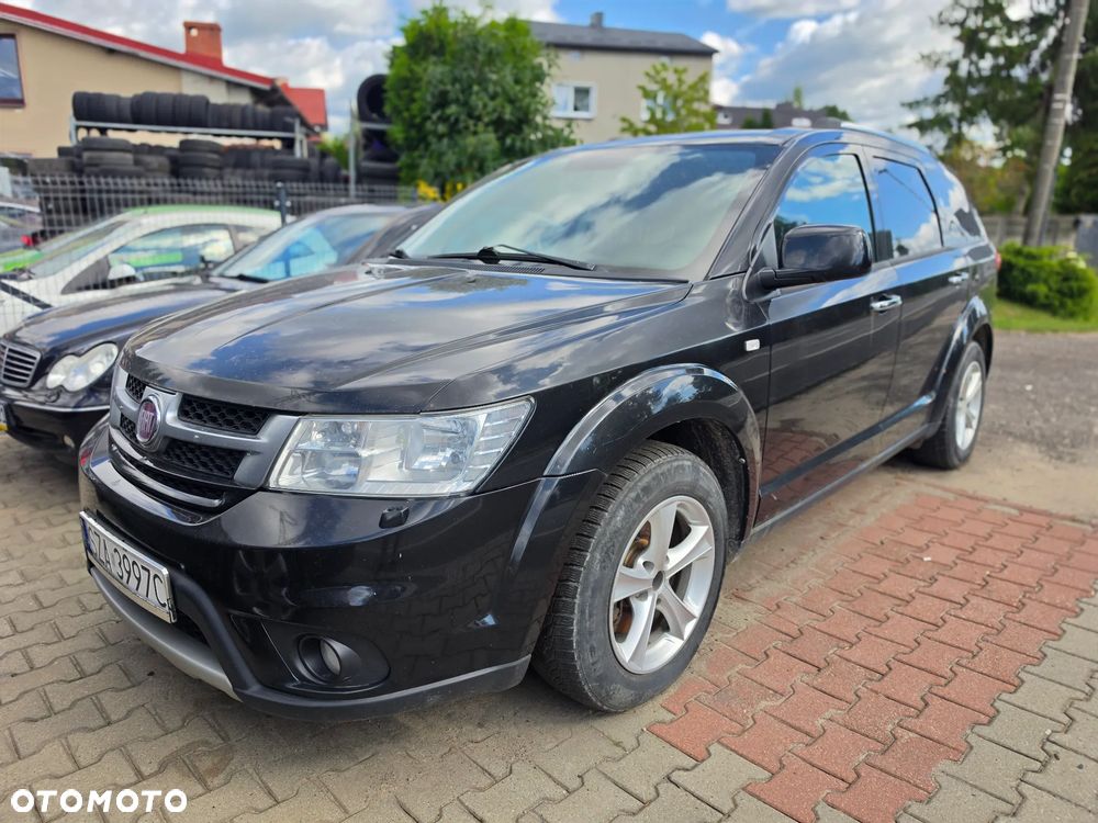 Fiat Freemont 2.0 Multijet Black Code AWD - 11